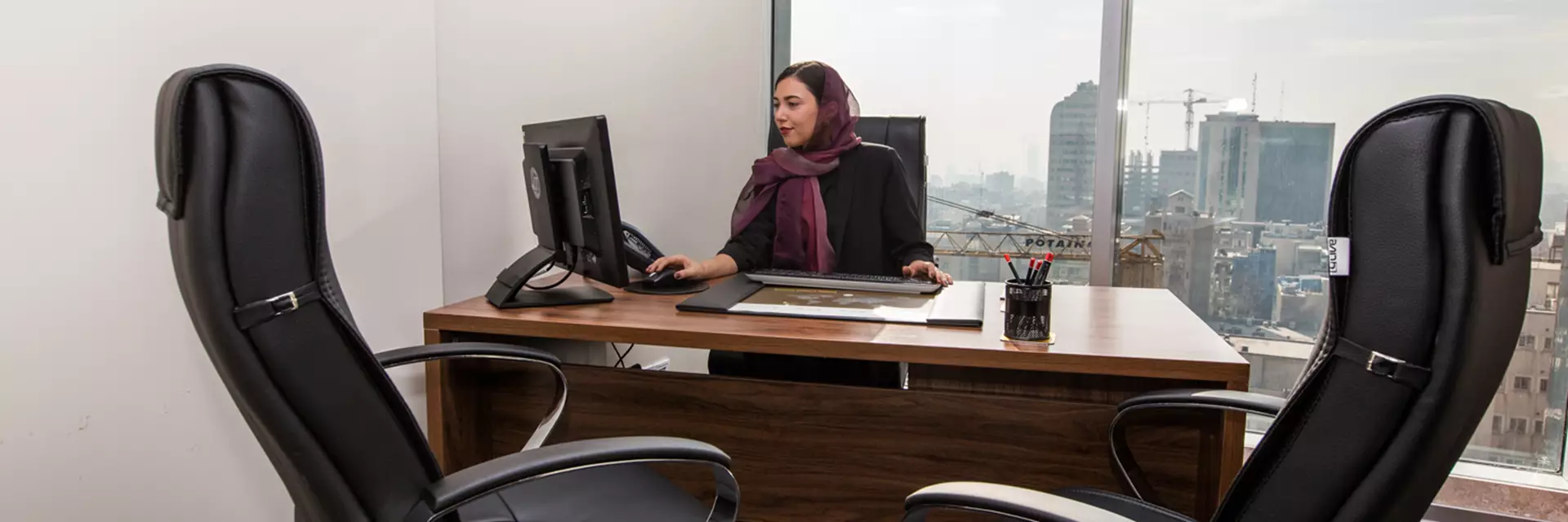 دفاتر با خدمات اداری خاص