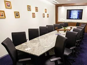 meeting-room-300x225.jpg